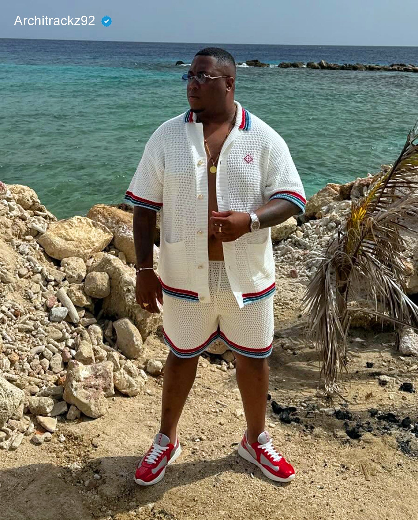 Artist & Producer "Architrackz" rocking our Steel-Date II on his creative journey to his live in concert.