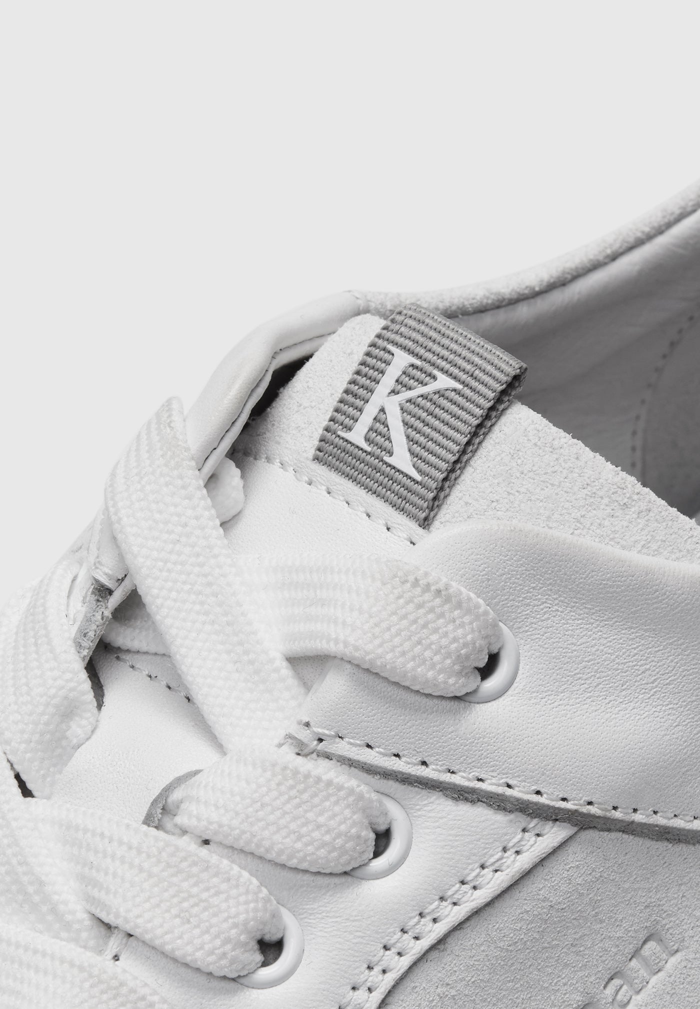 Suede Sneaker White Ivory